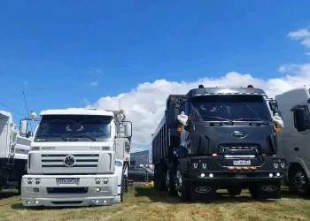 Rental-Aridos-Tolvas-08